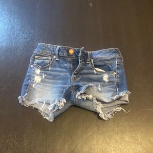 AMERICAN EAGLE SUPER STRETCH DENIM SHORTS!!!